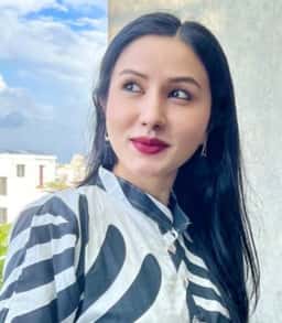 সিবা আলী খান