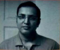 গৌতম মিত্র