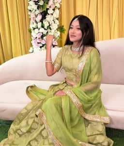 শারমিন আচঁল নিপা
