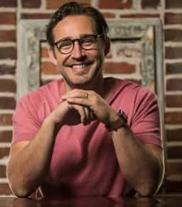 ফিল এম জোন্স