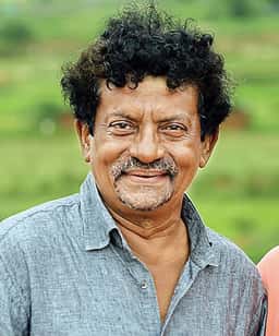 গৌতম ঘোষ