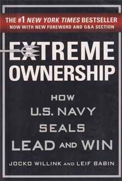 Extreme Ownership: How U.S. Navy SEALs Lead and Win (পেপারব্যাক) | Extreme Ownership: How U.S. Navy SEALs Lead and Win (Paperback)