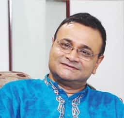 ডা: এজাজ